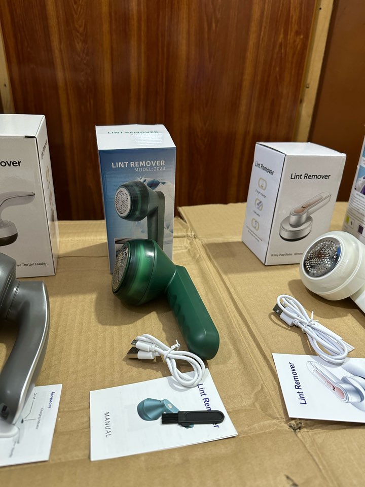 Lint Remover- Hairball Trimmer-